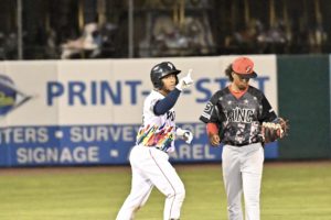 Espinal, Nunez Help First Place Revs Nail Down Sweep of Barnstormers