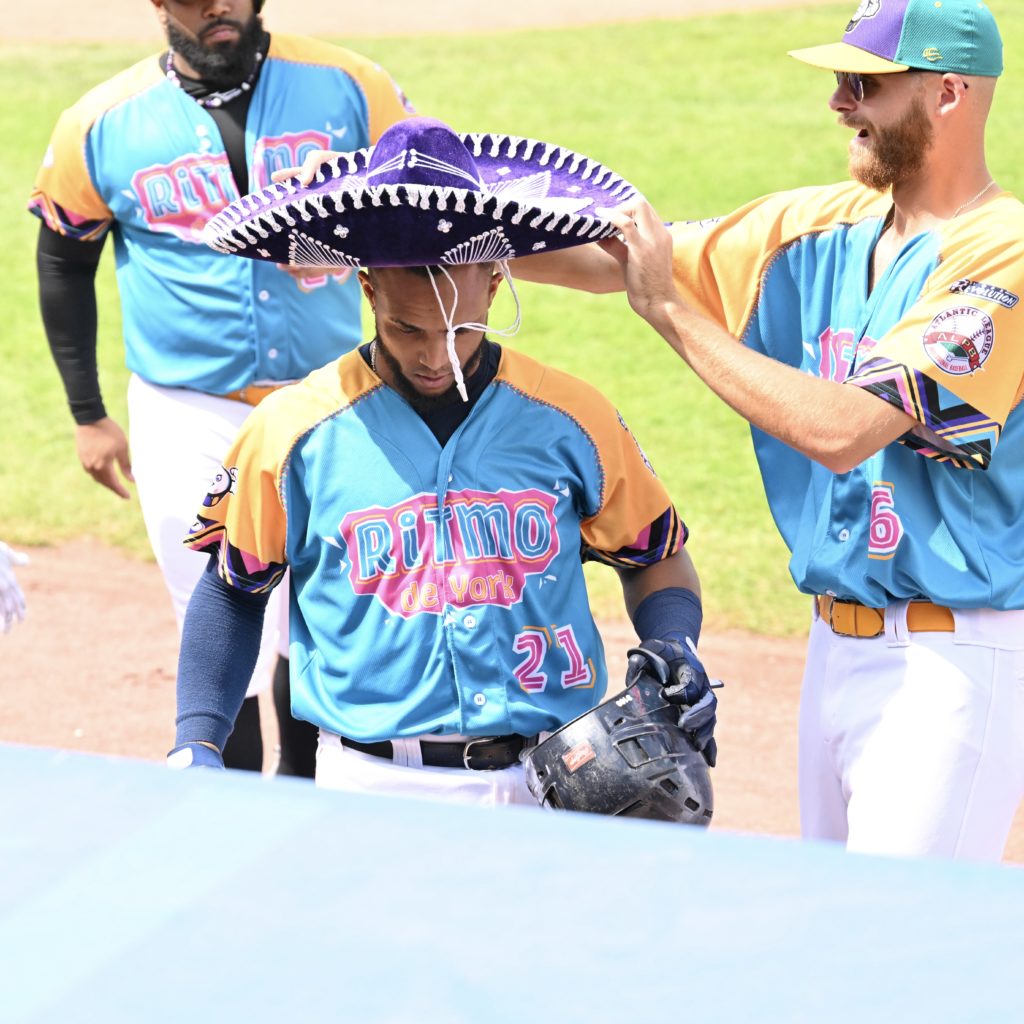 Gator baseball team swept for the first time all season with 7-5