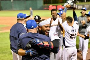 Revs Halt Skid and Hoist the Cup on Nellie’s Walk-Off Knock in Ninth