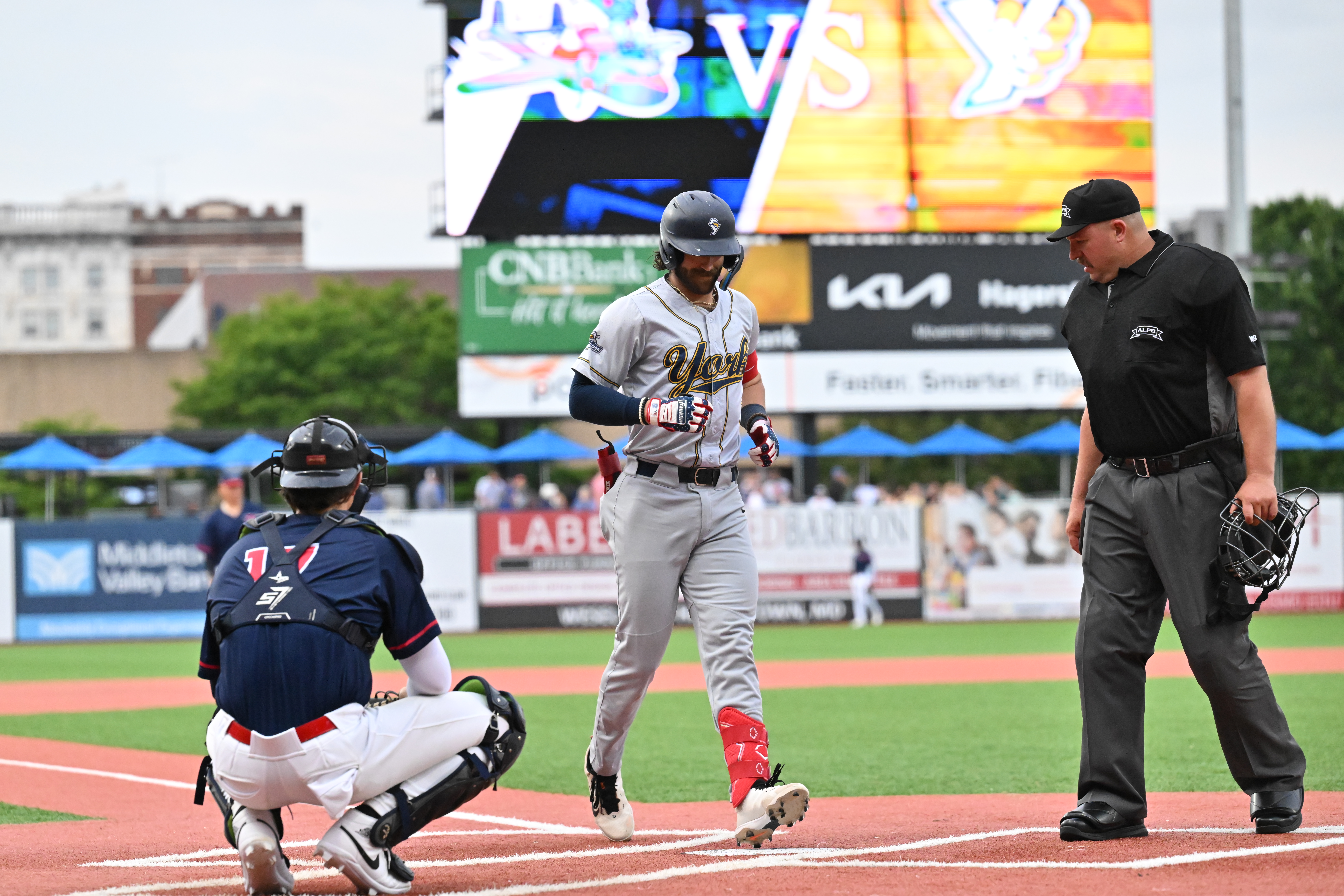 Revs Sweep Doubleheader and Series in Hagerstown