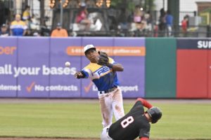 Ghost Peppers Find the Endzone, Denying Revs of Sweep