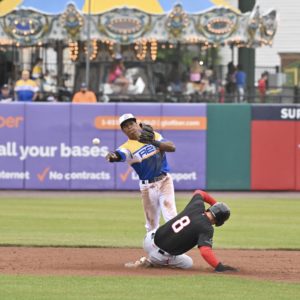Ghost Peppers Find the Endzone, Denying Revs of Sweep