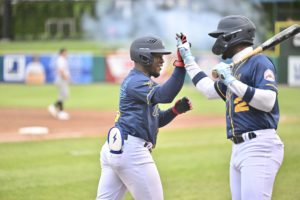 Ghost Peppers Pull Away in Series Opener