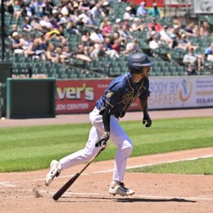 Revs Unable to Overcome Big First Inning in Rubber Match
