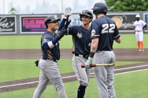 Revs Do Their Part with Doubleheader Sweep at Staten Island