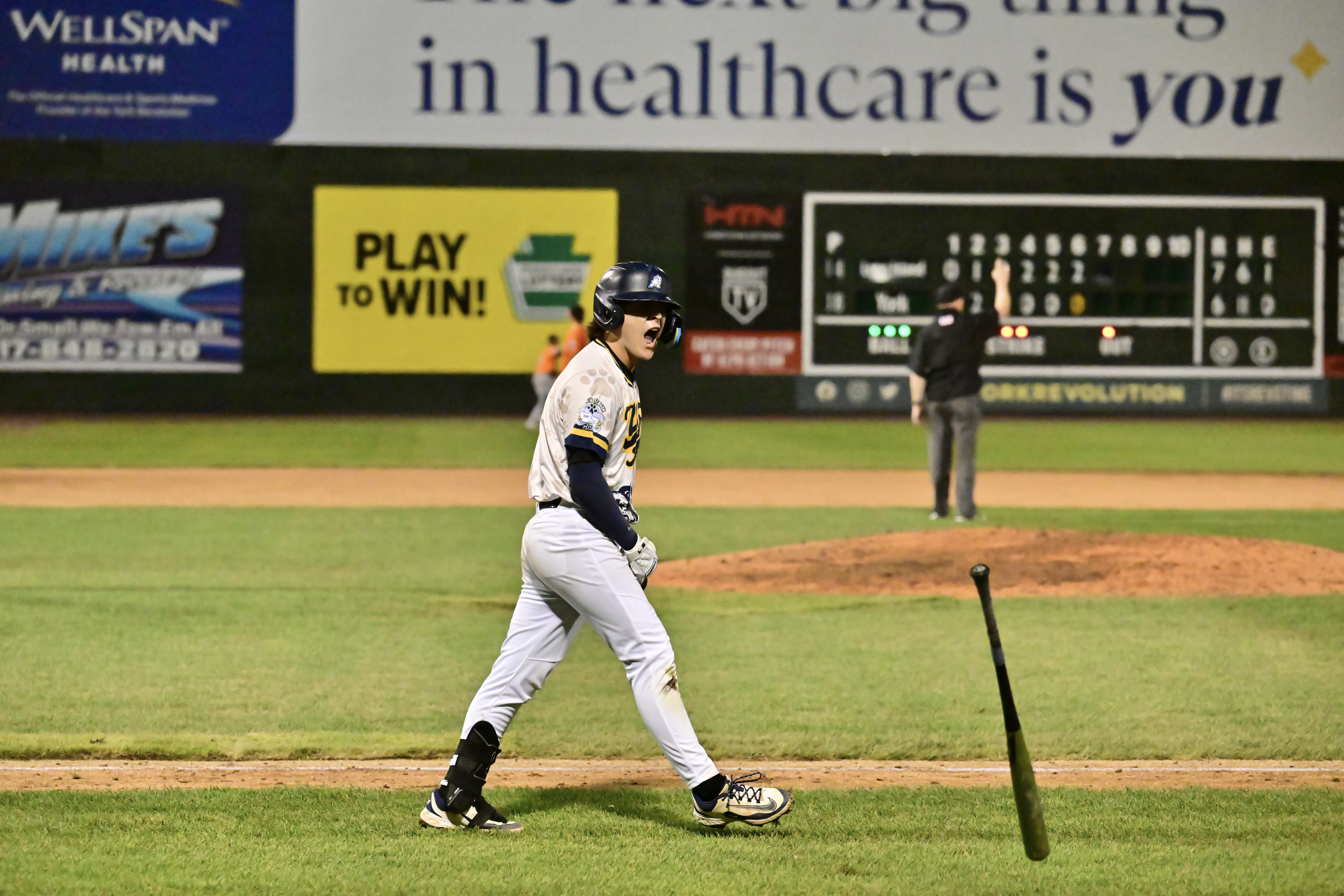 Ramirez, Revs Slam Ducks to Even Series